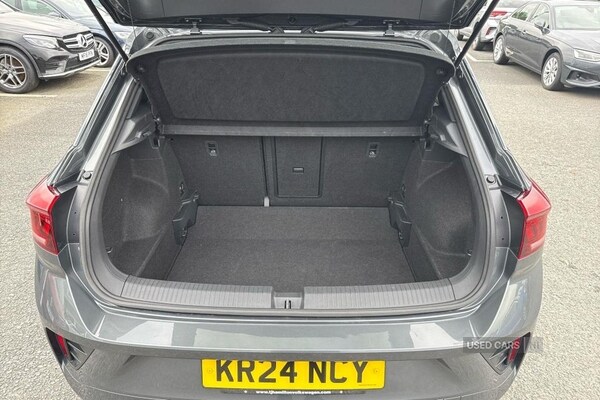 Used Volkswagen T-Roc 2024 for sale - 76271296: Photo 12