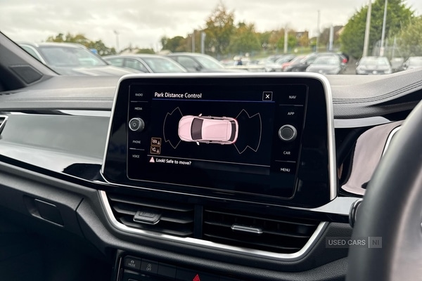 Used Volkswagen T-Roc 2024 for sale - 76271296: Photo 9