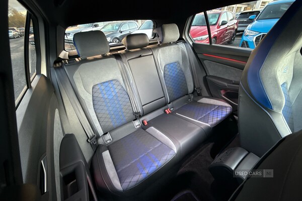 Used Volkswagen Golf 2024 for sale - 76486084: Photo 11