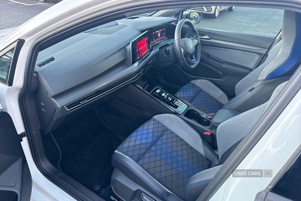 Used Volkswagen Golf 2024 for sale - 76486084: Photo 2