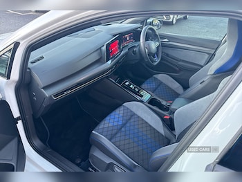 Used Volkswagen Golf 2024 for sale - 76486084: Photo