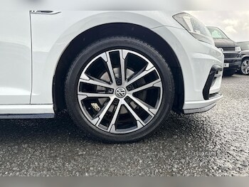 Used Volkswagen Golf 2019 for sale - 79084282: Photo