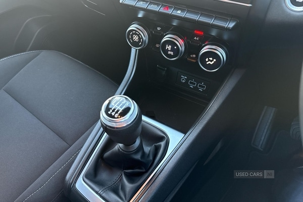 Used Renault Captur 2021 for sale - 76702837: Photo 10