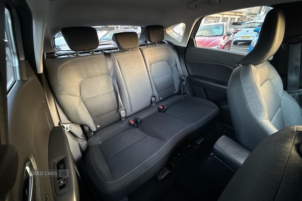 Used Renault Captur 2021 for sale - 76702837: Photo 11