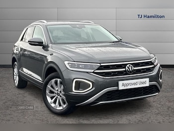 Used Volkswagen T-Roc 2024 for sale - 76399600: Photo