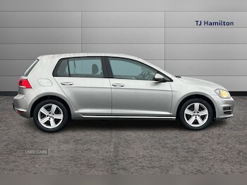 Used Volkswagen Golf 2016 for sale - 76500319: Photo