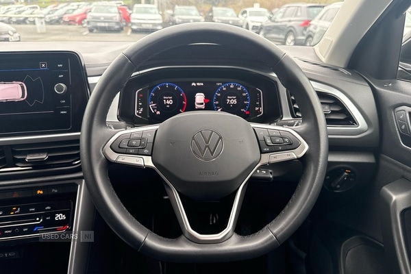 Used Volkswagen T-Roc 2023 for sale - 78008275: Photo 19