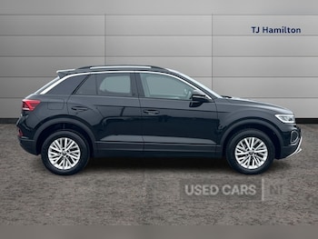 Used Volkswagen T-Roc 2023 for sale - 78008275: Photo