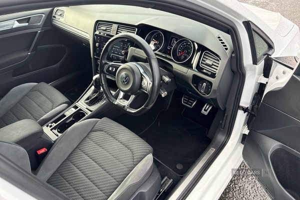 Used Volkswagen Golf 2019 for sale - 76715786: Photo 2