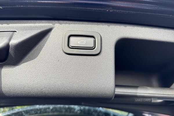 Used Land Rover Discovery Sport 2020 for sale - 76190283: Photo 17