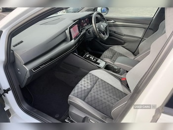 Used Volkswagen Golf 2022 for sale - 76153735: Photo 2