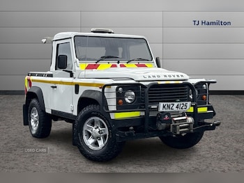 Land Rover Defender feature image
