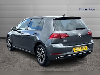 Used Volkswagen Golf 2019 for sale - 78246124: Photo