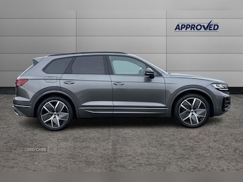 Used Volkswagen Touareg 2025 for sale - 76190135: Photo 4