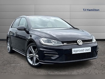 Volkswagen - Golf