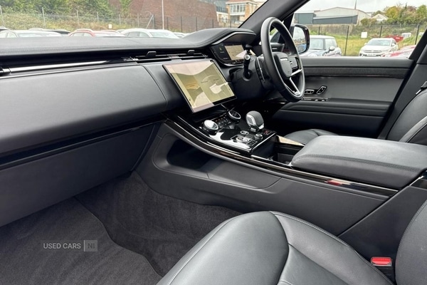 Used Land Rover Range Rover Sport 2023 for sale - 76260805: Photo 2