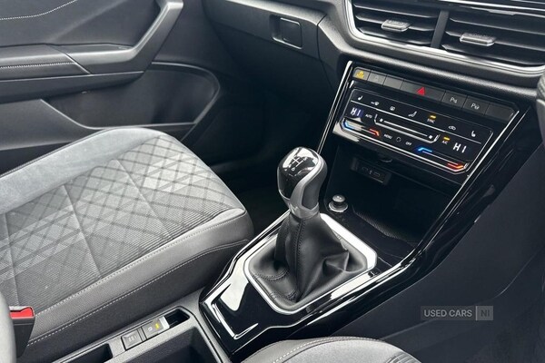 Used Volkswagen T-Roc 2022 for sale - 74701714: Photo 10