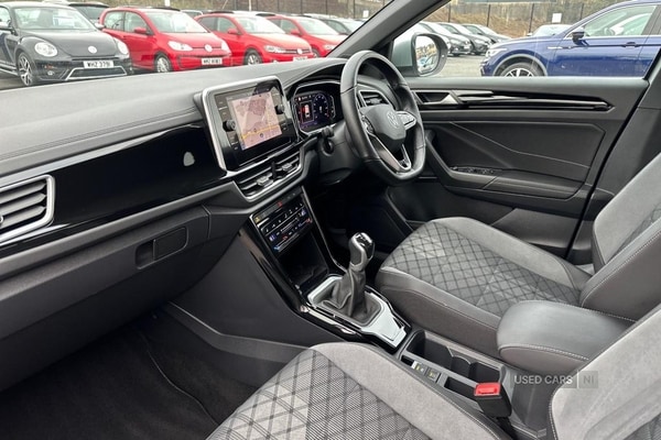 Used Volkswagen T-Roc 2022 for sale - 74701714: Photo 2