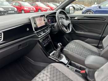 Used Volkswagen T-Roc 2022 for sale - 74701714: Photo