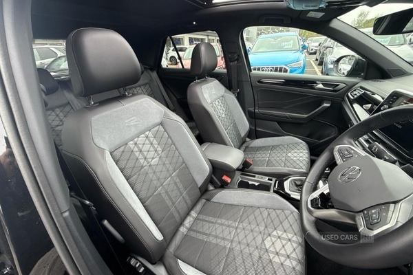 Used Volkswagen T-Roc 2024 for sale - 76327427: Photo 17