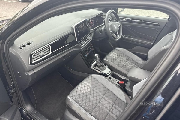 Used Volkswagen T-Roc 2024 for sale - 76327427: Photo 2
