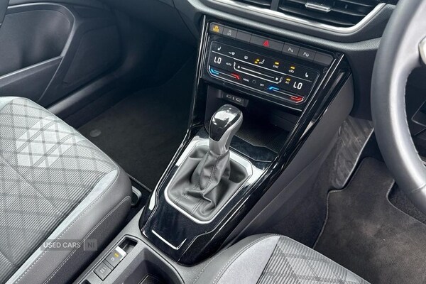 Used Volkswagen T-Roc 2024 for sale - 75636034: Photo 10