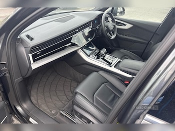 Used Audi Q7 2023 for sale - 78472273: Photo