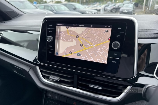 Used Volkswagen T-Roc 2024 for sale - 76260824: Photo 9