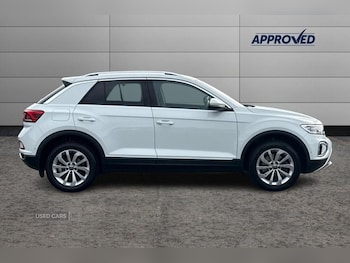 Used Volkswagen T-Roc 2022 for sale - 76032958: Photo 4