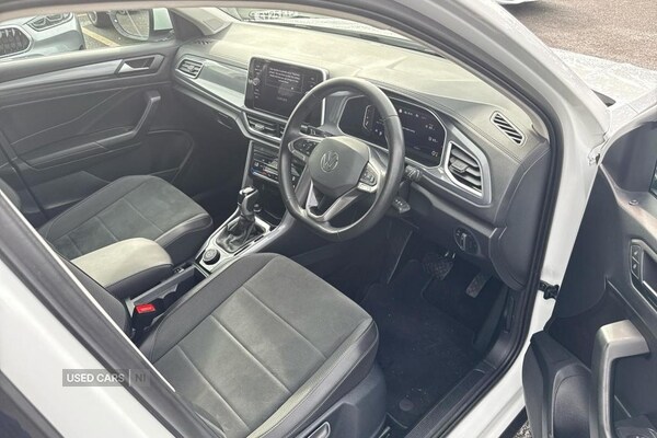 Used Volkswagen T-Roc 2022 for sale - 76032958: Photo 6