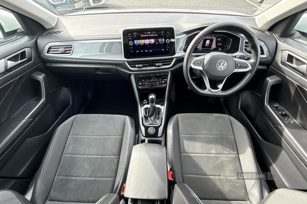 Used Volkswagen T-Roc 2022 for sale - 76032958: Photo 8