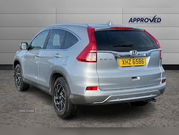 Used Honda CR-V 2017 for sale - 76190130: Photo 3