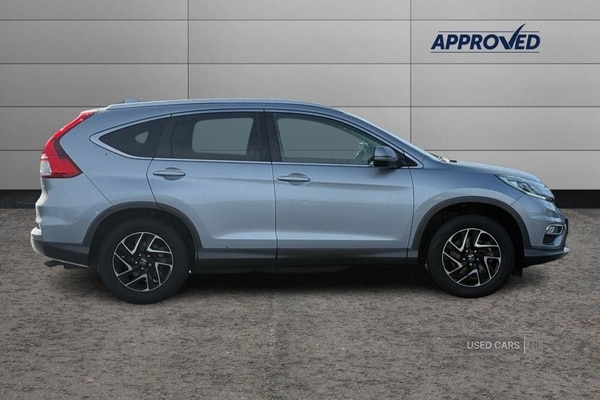 Used Honda CR-V 2017 for sale - 76190130: Photo 4