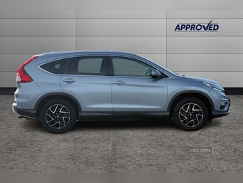 Used Honda CR-V 2017 for sale - 76190130: Photo 4