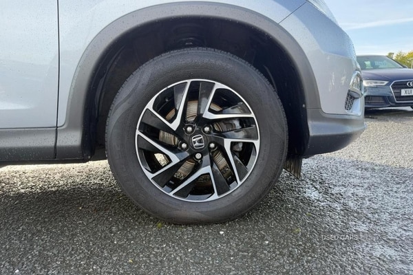 Used Honda CR-V 2017 for sale - 76190130: Photo 5