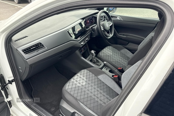 Used Volkswagen Taigo 2025 for sale - 76562873: Photo 2