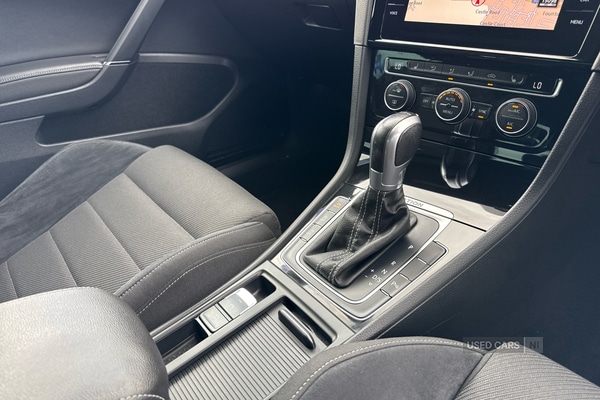 Used Volkswagen Golf 2018 for sale - 76061422: Photo 10