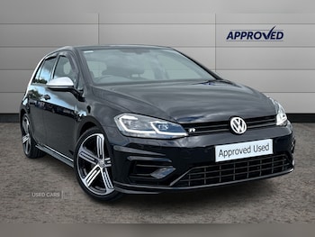 Volkswagen - Golf
