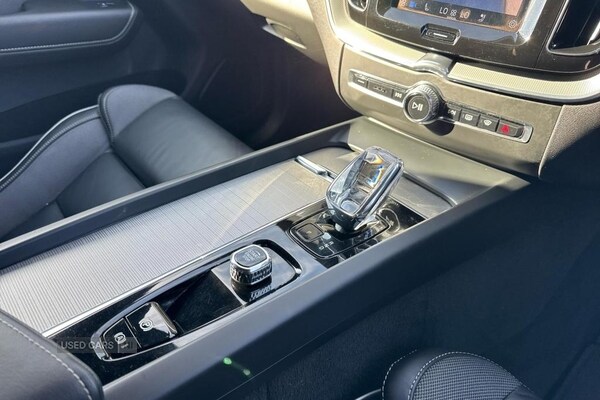 Used Volvo XC60 2023 for sale - 76061215: Photo 10