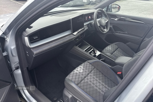 Used Volkswagen Touran 2025 for sale - 77041184: Photo 2