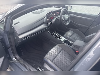 Used Volkswagen Golf 2025 for sale - 77157112: Photo