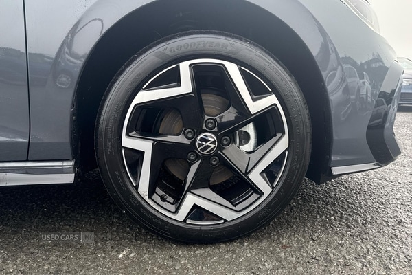 Used Volkswagen Golf 2025 for sale - 77157112: Photo 5