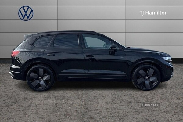Used Volkswagen Touareg 2024 for sale - 74410220: Photo 4