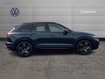 Used Volkswagen Touareg 2023 for sale - 75564657: Photo