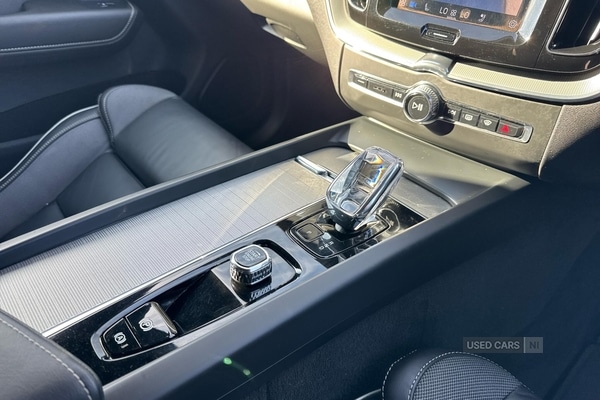 Used Volvo XC60 2023 for sale - 76802743: Photo 10