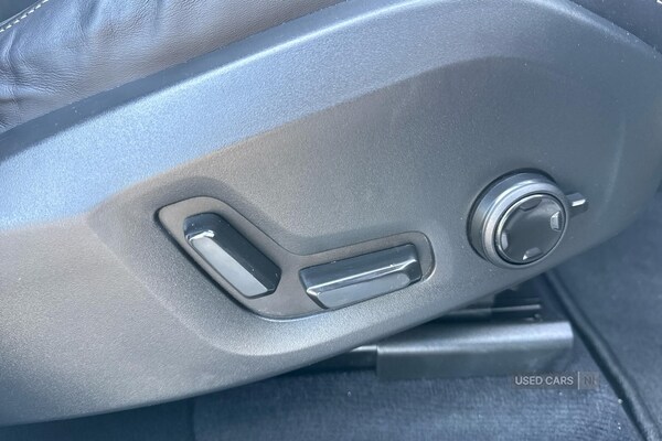 Used Volvo XC60 2023 for sale - 76802743: Photo 18