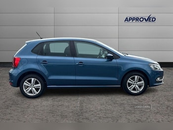 Used Volkswagen Polo 2017 for sale - 76043643: Photo 4