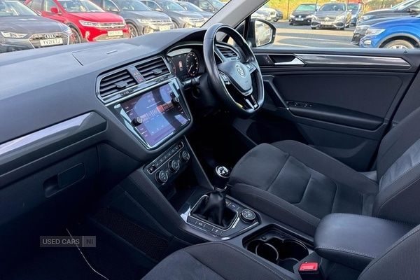 Used Volkswagen Tiguan 2018 for sale - 76180019: Photo 2