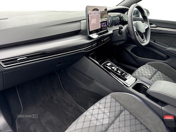 Used Volkswagen Golf 2025 for sale - 79350111: Photo