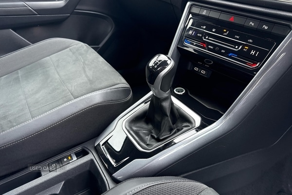 Used Volkswagen T-Roc 2024 for sale - 77156899: Photo 10